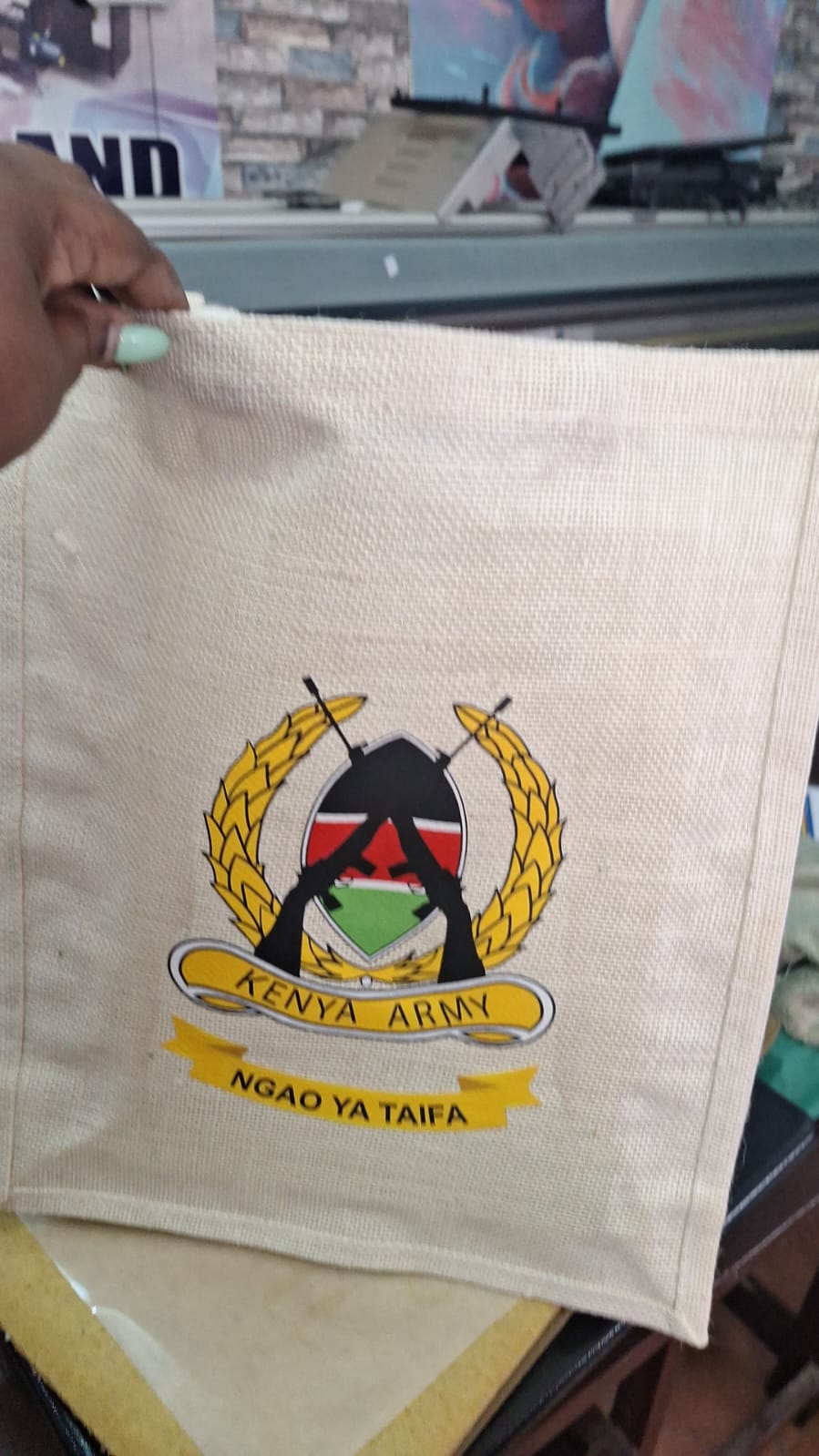 Giveaways gift bags